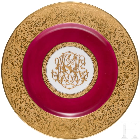 Teller mit Monogramm, Limoges, 20. Jhdt.