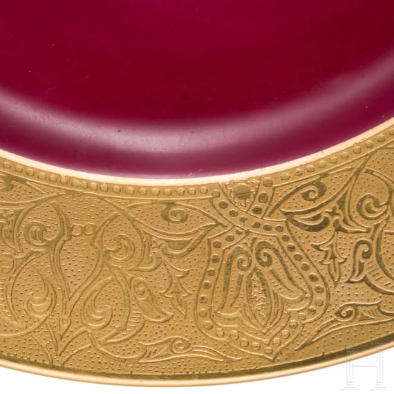 Teller mit Monogramm, Limoges, 20. Jhdt.