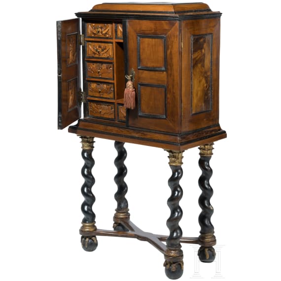 Barockes Luxus-Kabinett mit Reliefintarsien, Eger (Cheb/CZ), um 1700