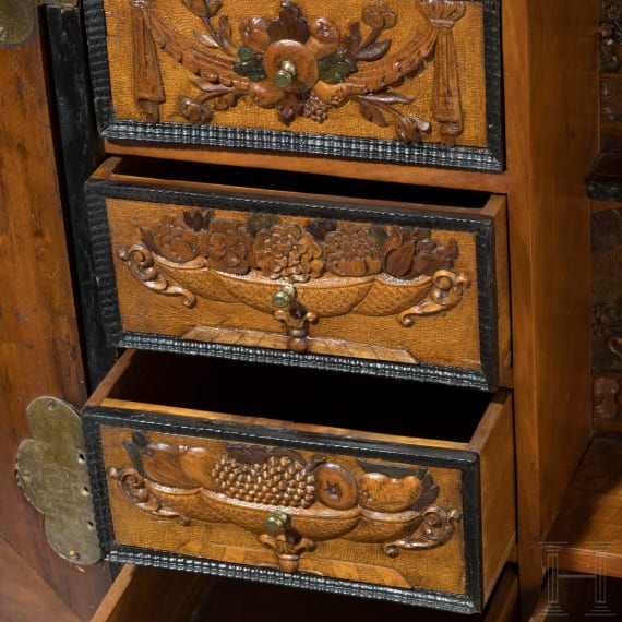 Barockes Luxus-Kabinett mit Reliefintarsien, Eger (Cheb/CZ), um 1700