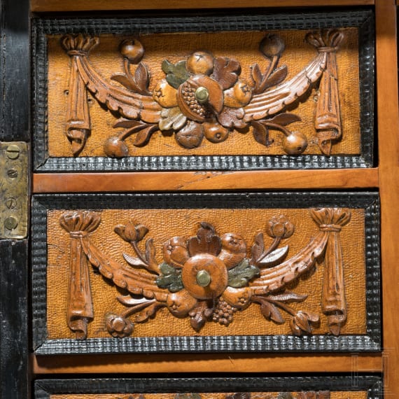 Barockes Luxus-Kabinett mit Reliefintarsien, Eger (Cheb/CZ), um 1700