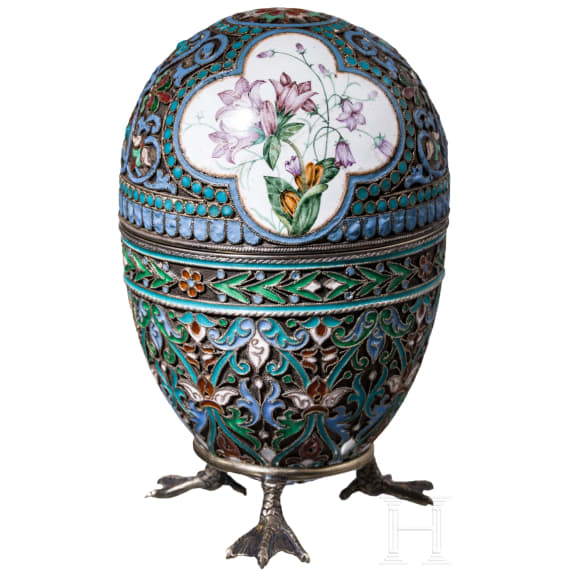 Cloisonn&eacute;-Email-Ei mit Blumendekor und St&auml;nder, 2. H&auml;lfte des 20. Jhdts.