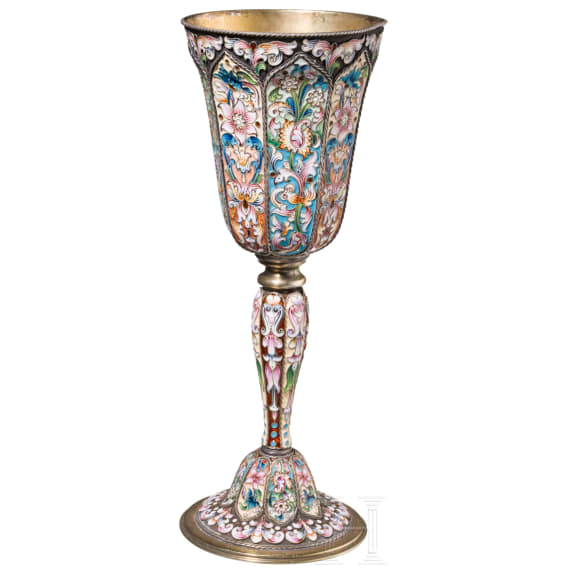 Cloisonn&eacute;-Email-Fu&szlig;becher, 2. H&auml;lfte des 20. Jhdts.