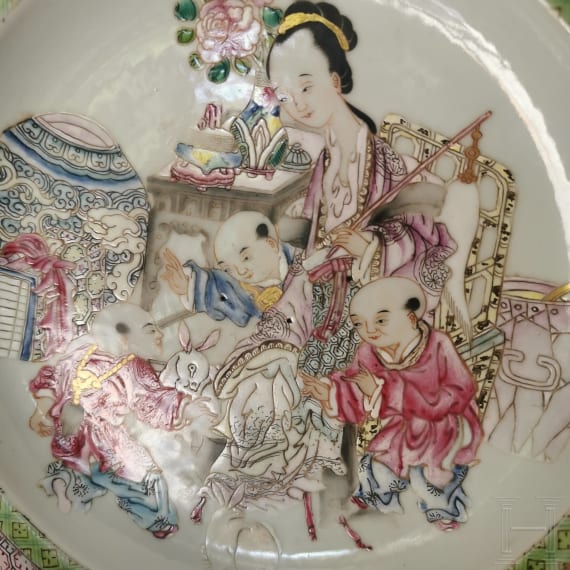 Famille-Rose-Teller, China, wohl Yongzheng-Periode (1723-35)