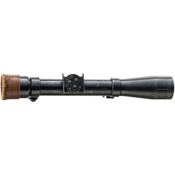 A WW1 Goerz 4x Sniper Scope, in case