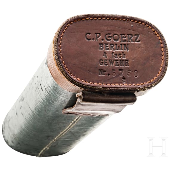A WW1 Goerz 4x Sniper Scope, in case