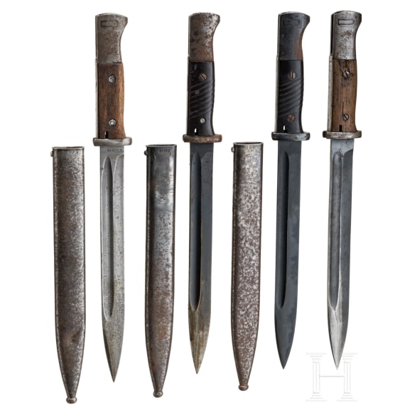 Four bayonets M 84/98 n. A.