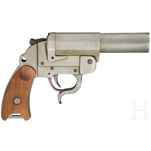 A F.W. Heym flare gun