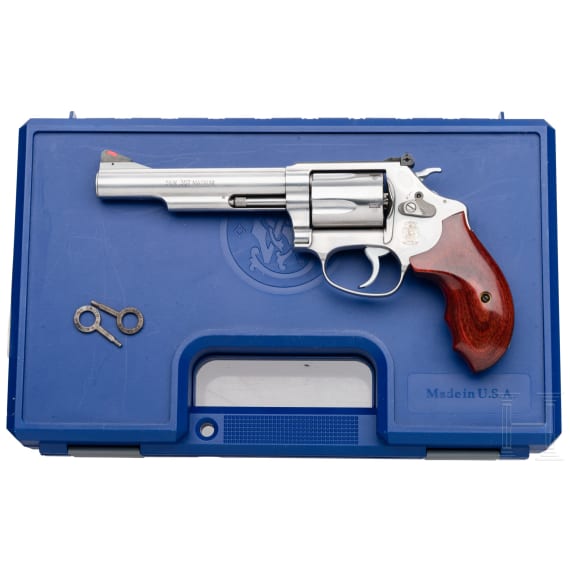 A Smith & Wesson Mod. 60-18