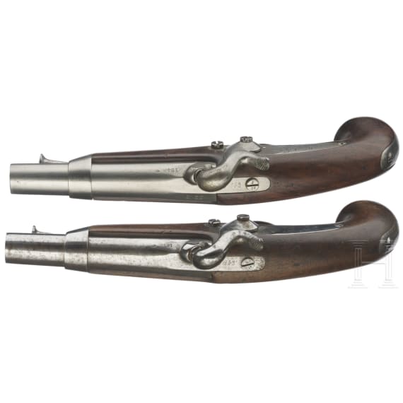 Two M 1842 gendarmerie percussion pistols, Tulle
