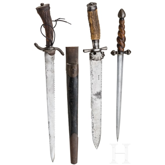 Zwei Hirschf&auml;nger und ein Dolch, deutsch, 19. Jhdt.