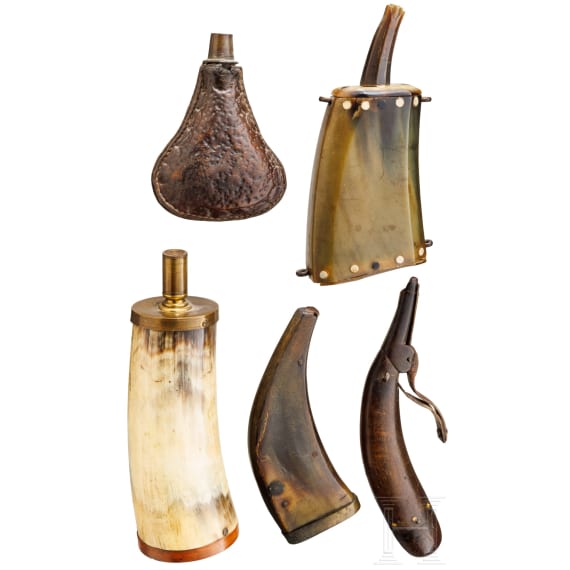 F&uuml;nf Pulverflaschen, deutsch, 18./19. Jhdt.