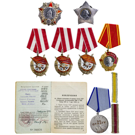 Gruppe mit 6 Orden und einer Medaille, komplett mit Verleihungsbuch, Sowjetunion, ab 1943
