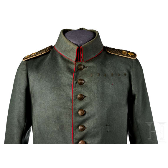 A named M1910 Prussian Field-Grey Commander&rsquo;s Tunic of Infantry Regiment 42 (Major von Hackewitz)