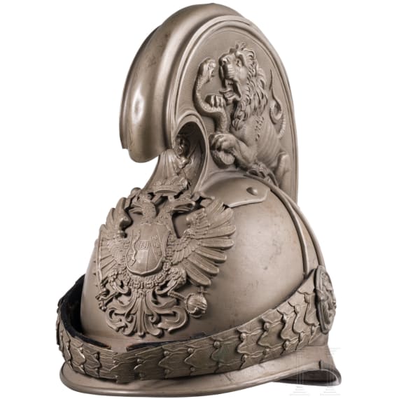 &Ouml;sterreichischer Helm f&uuml;r Offiziere der Dragoner im Ersten Weltkrieg, um 1914