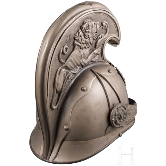 &Ouml;sterreichischer Helm f&uuml;r Offiziere der Dragoner im Ersten Weltkrieg, um 1914