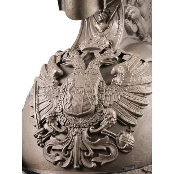 &Ouml;sterreichischer Helm f&uuml;r Offiziere der Dragoner im Ersten Weltkrieg, um 1914