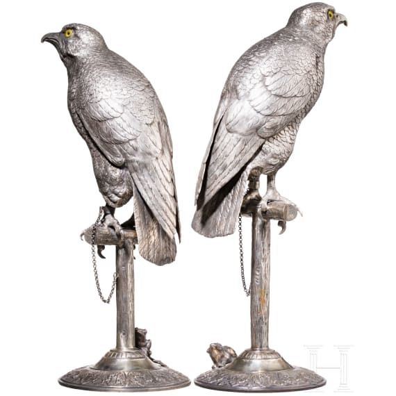 Zwei gro&szlig;e silberne Falken, deutsch, Hanau, Wilhelm Weinranck, um 1900