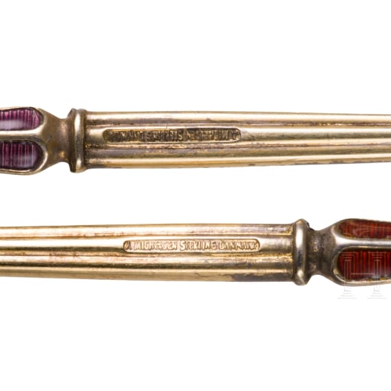 Zehn Guilloch&eacute;-Email-L&ouml;ffelchen, D&auml;nemark, f&uuml;r Juwelier Anton Michelsen, um 1920