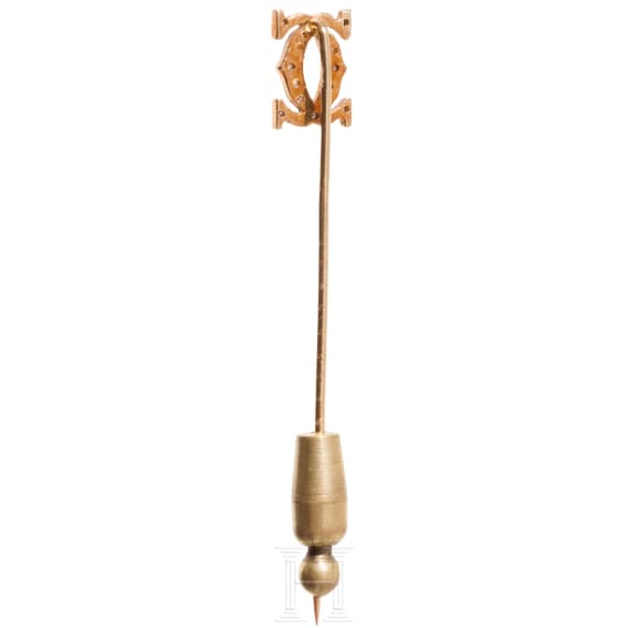 Goldene Cartier-Anstecknadel