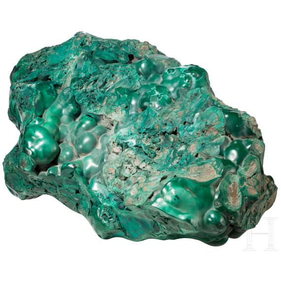 A large malchite specimen
