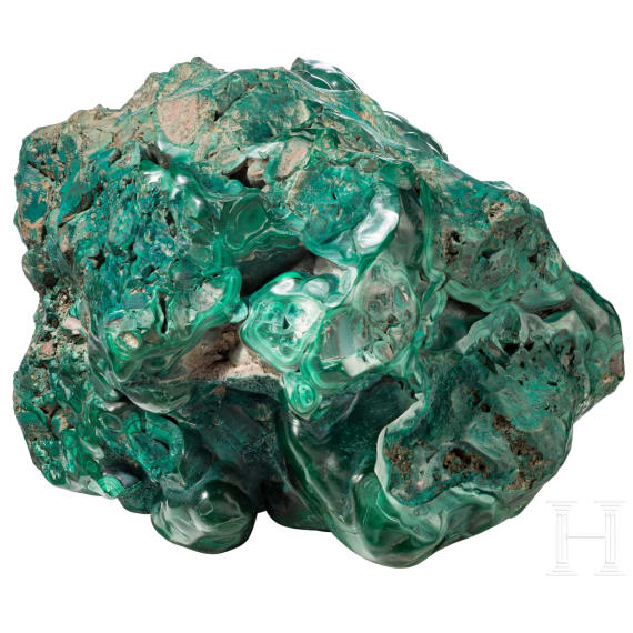 A large malchite specimen