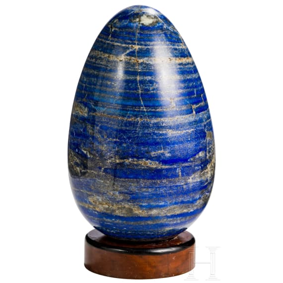Large Lapis Lazuli Egg, Afghanistan, late 20th century