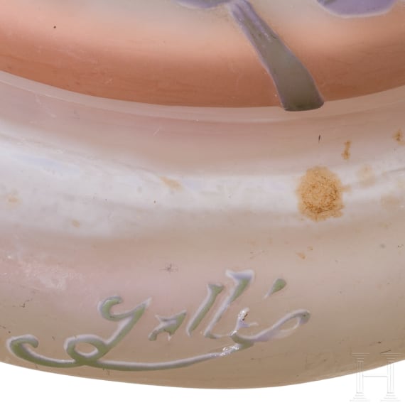 A lidded glass tin, Nancy, Emile Gall&eacute;, circa 1900