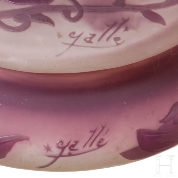 A lidded glass tin, Nancy, Emile Gall&eacute;, circa 1900