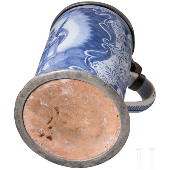 A Nuremberg fayence mug, showing St. Nepomuk, Kordenbusch Workshop, ca. 1740