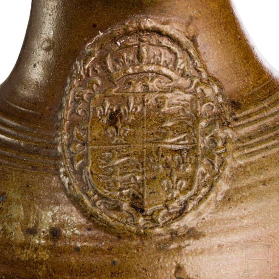 A large stoneware jug with English coat of arms, Langerwehe, 17th century