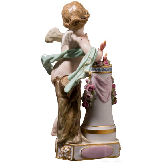 Devisenkind &bdquo;Un me suffit&ldquo;, Michel Victor Acier, 1775 (Entwurf), Meissen, vor 1924 (Ausf&uuml;hrung)