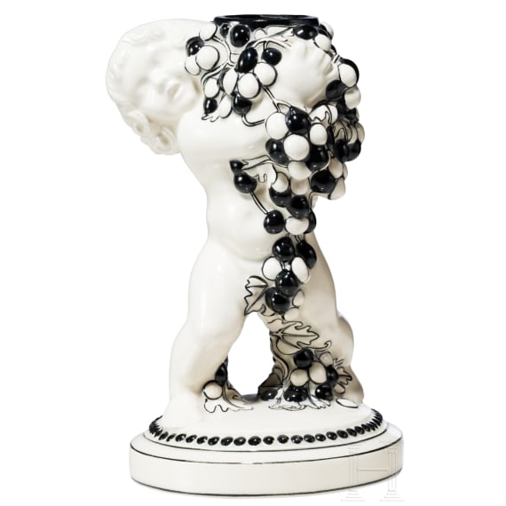 Lampenfu&szlig; mit Putto, Michael Powolny (Entwurf), Gmundner Keramik, um 1915