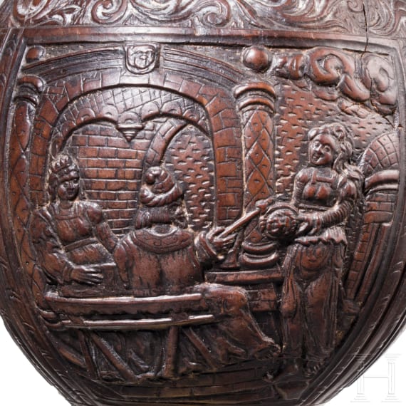 Kokosnusspokal mit geschnitzter Kuppa, s&uuml;ddeutsch datiert 1605