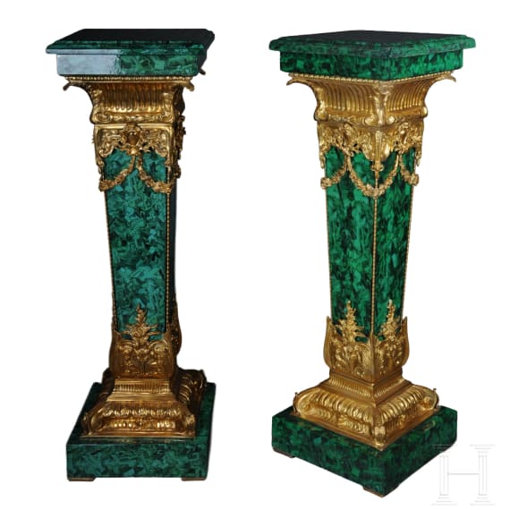A pair of Neoclassical style pedestal columns with malachite painting, 20th/21st century