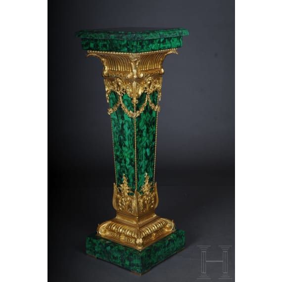 A pair of Neoclassical style pedestal columns with malachite painting, 20th/21st century