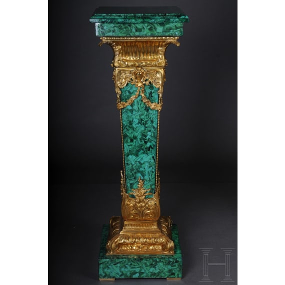 A pair of Neoclassical style pedestal columns with malachite painting, 20th/21st century