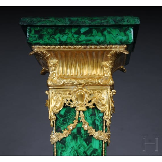 A pair of Neoclassical style pedestal columns with malachite painting, 20th/21st century