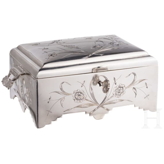 A silver Art Nouveau casket, Russia, Moscow, Semen Kazakov, dated 1903