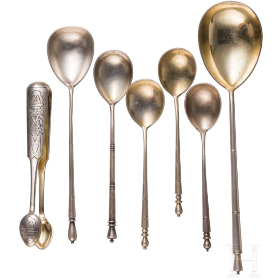 A silver sugar tongs and six spoons, Russia, 1865-1908