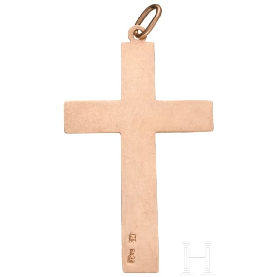 A Russian 14ct gold cross-pendant