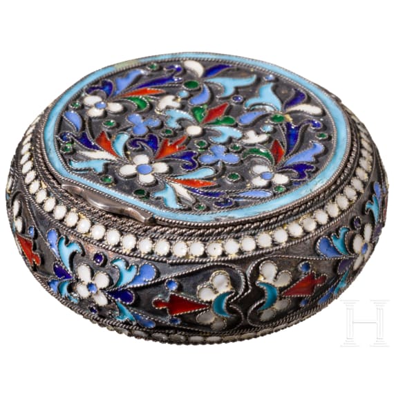 A Russian silver-gilt and cloisonn&eacute;-enamelled pill box, St. Petersburg, Master "Ja.A", 1825