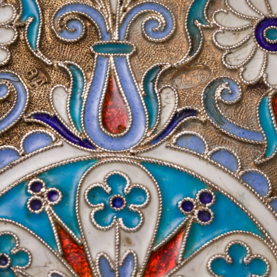 A silver-gilt and cloisonn&eacute; enamel cigarette case, Russland, Moscow, Vasili Andreev, 1908