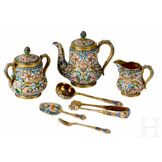 Bedeutendes siebenteiliges Cloisonn&eacute;-Email-Teeservice, Russland, Moskau, Pawel Owtschinnikow, 1896-1908