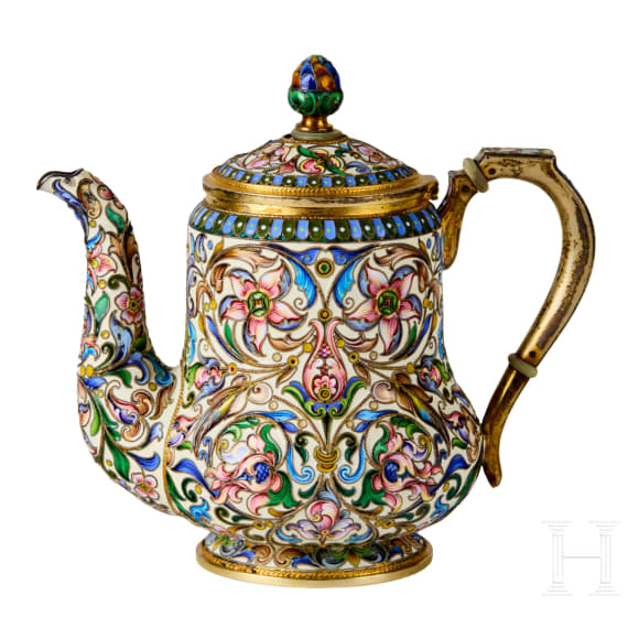 Bedeutendes siebenteiliges Cloisonn&eacute;-Email-Teeservice, Russland, Moskau, Pawel Owtschinnikow, 1896-1908
