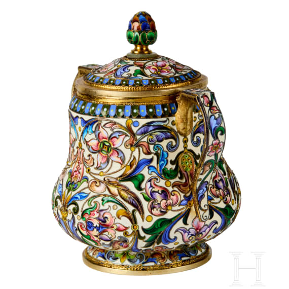 Bedeutendes siebenteiliges Cloisonn&eacute;-Email-Teeservice, Russland, Moskau, Pawel Owtschinnikow, 1896-1908