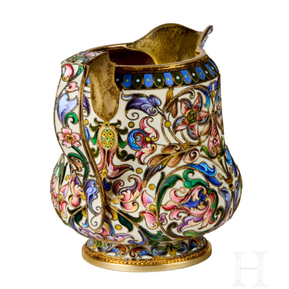 Bedeutendes siebenteiliges Cloisonn&eacute;-Email-Teeservice, Russland, Moskau, Pawel Owtschinnikow, 1896-1908