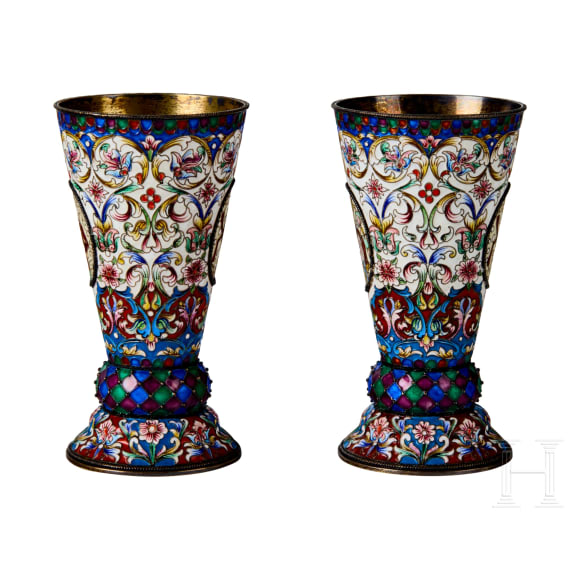 Zwei Cloisonn&eacute;-Email-Becher, Russland, 2. H&auml;lfte des 20. Jhdts.
