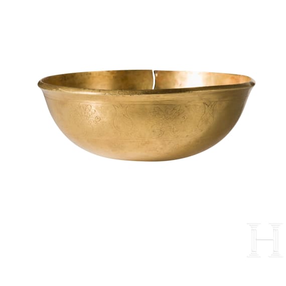 Verzierte altorientalische Goldschale mit Elementen neubabylonischer und neuassyrischer Kunst, Kultgef&auml;&szlig; eines K&ouml;nigshofes, 1. H&auml;lfte 6. Jhdt. v. Chr.