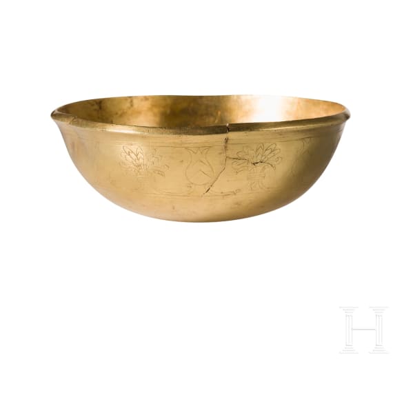 Verzierte altorientalische Goldschale mit Elementen neubabylonischer und neuassyrischer Kunst, Kultgef&auml;&szlig; eines K&ouml;nigshofes, 1. H&auml;lfte 6. Jhdt. v. Chr.